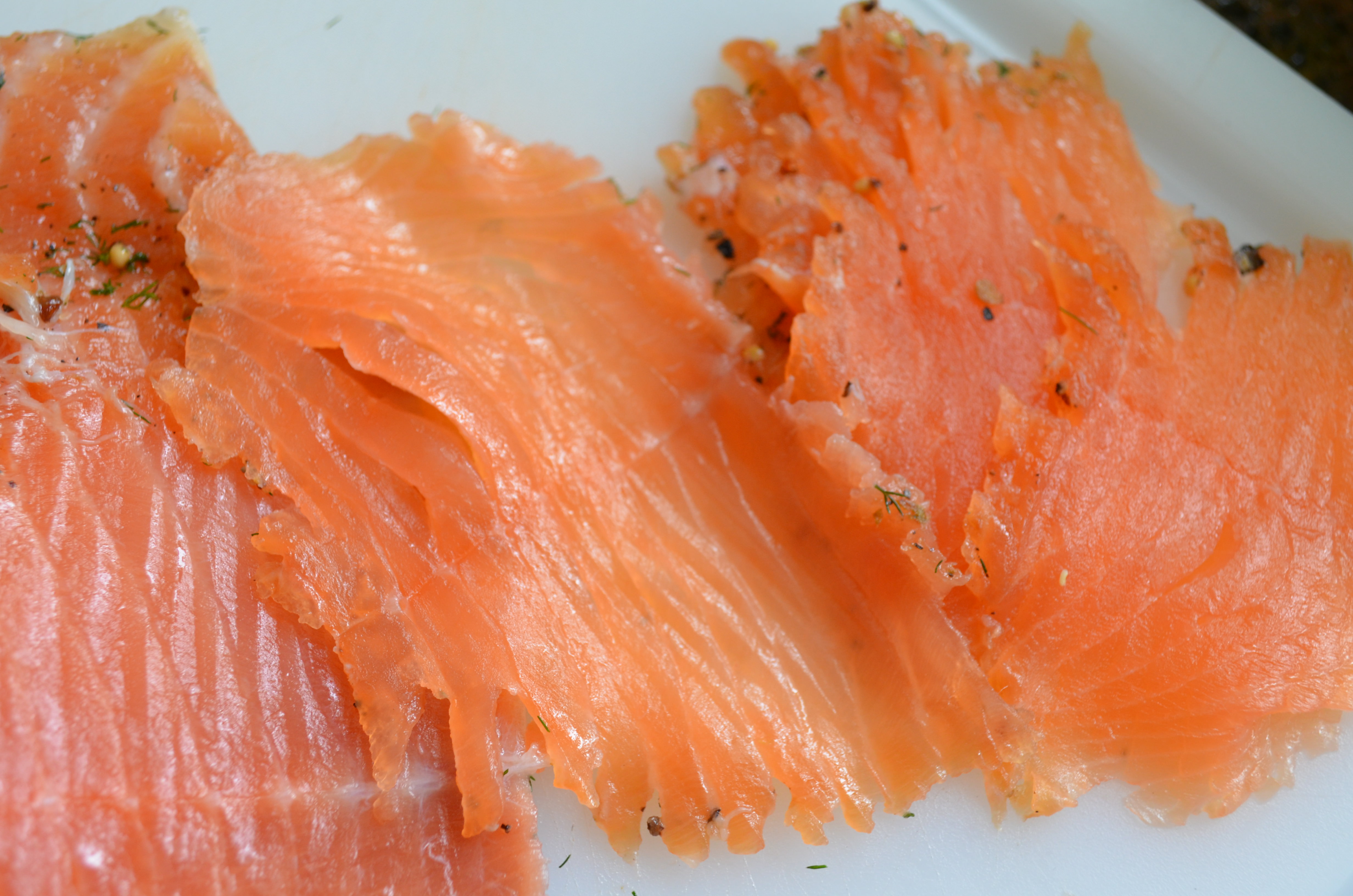 Lachs frisch aufgeschnitten